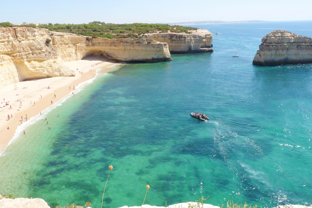 ALGARVE COASTLINE CRUISE - Algarve Yacht Charter Activities